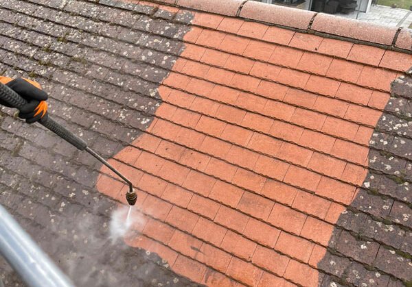 roof cleaning